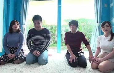 マジックミラー号で壁一枚挟んでの2組の夫婦の交換プレイ！嫁の反応に旦那はどうなった？！