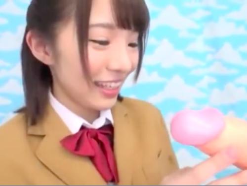 ☆ロリ☆「素人美少女がディルドを弄ぶエッチな動画」★M男歓喜の女子高生★