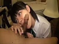 ◆個人撮影/援交ＪＫ◆「ん..じゅる..ちゅ//」金玉の裏まで舐めるように調教された変態ＪＫ少女のプチ援映像がヤバ過ぎる