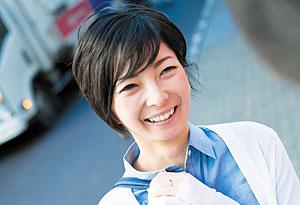 清純そうな熟女妻がナンパしてきたイケメンを家に連れ込み旦那に内緒で浮気交尾！