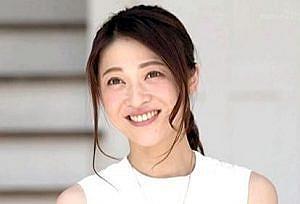 【久保今日子】成人した子持ちの四十路美魔女が不倫の快楽に浸る