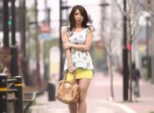 【篠田あゆみ】NTR願望を抑えきれなくなった夫の希望で痴漢される妻！！