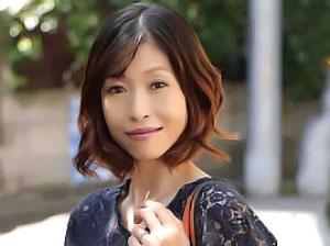 《初撮り四十路》セックスレスで欲求不満のおばさんがチ○ポを見て興奮しちゃってるｗｗｗ