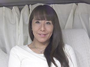 オナニー見せたら発情した熟女のテクニックで我慢できずに搾り取られちゃった！