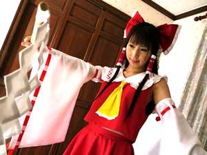 (板野有紀)黒髪コスプレ美少女が、小さい胸をもまれながら激しくセックス！