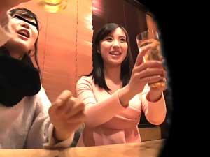 <素人ナンパ>相席居酒屋でナンパした女の子はヤリマンだったのでホテルに連れ込んだ結果ｗｗｗ