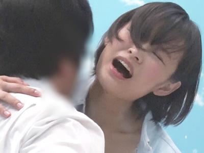 【マジックミラー号】「嘘でしょーーッ！童貞のクセにヤバすぎぃーーーッ！！」童貞チンポでビックンビクン絶頂する素人娘ｗ