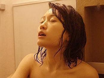 【前田敦子(AKB48)×濡れ場】「ぁん！ぁあぁん♪…気持ちぃ…」アイドルが本気で感じちゃった問題シーンがコチラｗｗｗ