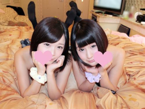 《ラブホ》リアルな空気感！「やだぁ、恥ずかしいっ」パイパンおまんこにおじさんザーメン注入！