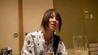 エロカワ若妻が温泉旅館でハメ撮り挑戦変態セックス!