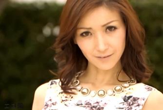 美堂かなえ､初撮りおばさん！大胆な駅弁ファックで巨根を味わう美魔女の人妻だす