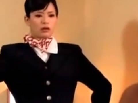 【ヘンリー塚本】着替えちゃったからできないよぉお…熟女巨乳人妻の嫁をコスプレのままヤリ部屋でセックス