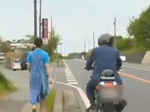 【ヘンリー塚本】家を飛び出した。死んでやる…破れかぶれの巨乳の家出女が露出狂男の家で睡眠薬で眠らされ汚いチ◯ポの餌食