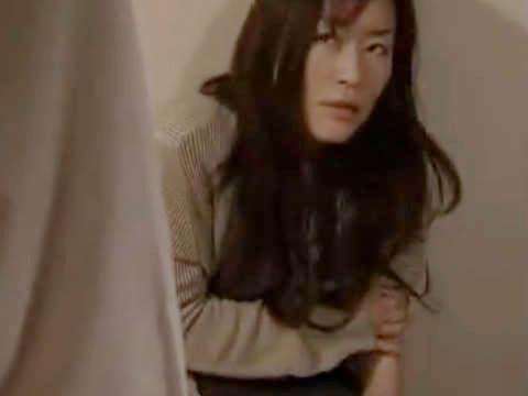 【ヘンリー塚本】本当はこの俺に抱かれたいんだろ？…熟女巨乳女上司が自分を誘惑していると勘違いして麻酔注射を使い強姦