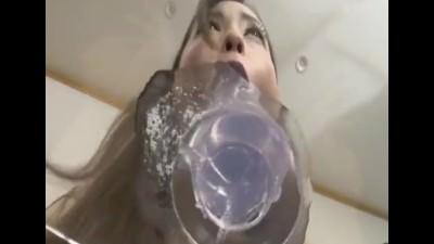 【桐嶋りの】奥で尺るオンナ 大好物の極太チ●ポを喉奥にまで呑みこみ自動的かつ大量に分泌される唾液にむせび鳴く