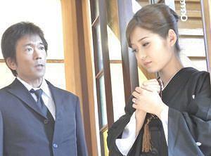 〈石原莉奈〉夫の上司だった男たちのチンポをしゃぶる未亡人！！！！！