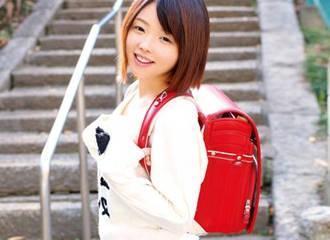身長144cmの幼い小学生がロリコンオヤジに連れ去られてウブなロリマ●コが犯される！！！