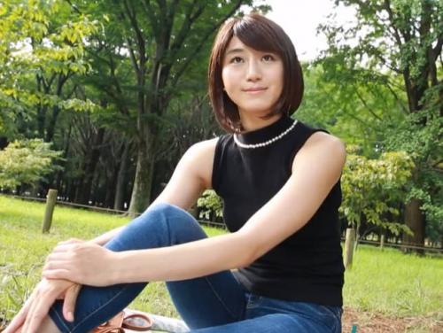 「私は変態です//」セフレに仕込まれた現役社会科教師が更なる変態願望を叶えるためAVデビュー!!