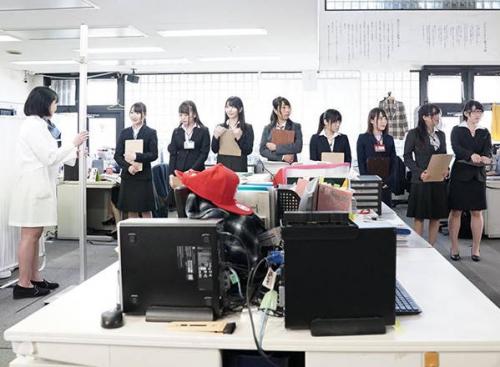 【SOD女子社員】ウブで真面目なOLの身体の隅々まで業務中に抜き打ち健康診断【望月りさ・天希ユリナ・星咲伶美】