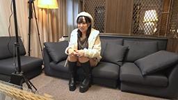 【素人パコ】男慣れしてない低身長JD20歳を撮影会で生ちんハメ撮り