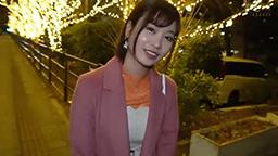 【個人撮影】清純派坂道顔の激カワな同僚と生膣セックス