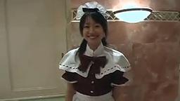 【個人撮影】ヲタクに撮影会と騙されアキバでメイド暦４ヵ月の18歳がハメられる