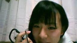 【ニコ生】関西弁のめっちゃかわええ方言女子がピンクキャミで透け乳首配信