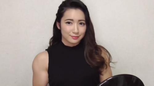 美人レスラーへ着替え［才木玲佳］