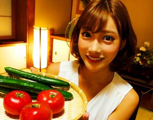 NTRスペシャルｗｗAV女優を家に泊めたら偉い事になったｗｗ
