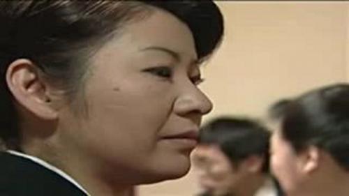 欲情した熟女が男とSEX