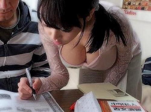 現役女子大生の家庭教師を親がいない時に自宅で中出しレイプ盗撮♥