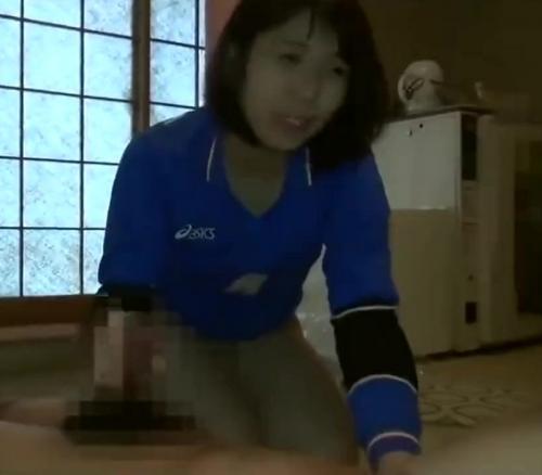 【ヤバイやつ】わざわざ部活のユニフォームに着替えさせて着衣パコされるjkのケツがエロすぎぃｗｗ