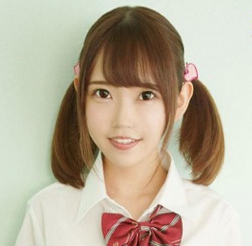 おじさん好きのファザコンJK！オジさんの脂ぎった加齢臭のする顔や体もぺろぺろ舐めてくれて、チンポもおねだりしてくれます