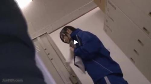 練習や試合中に痴漢され恐怖と恥らいからチームメイトに助けを求めることも出来ず何度もイカされる