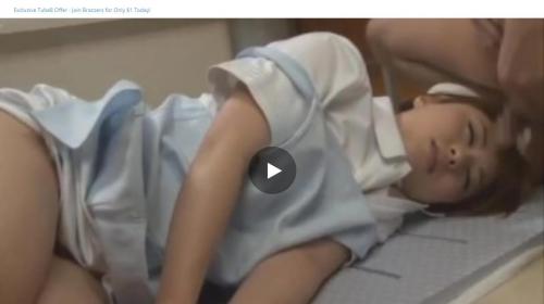 夜勤中にも関わらずに気が緩んでしまい眠ってしまった美人で有名な看護師達に院内の男達が夜這いをかける