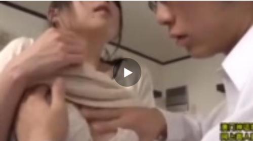 【高山えみり】女性の下着に興奮する性癖がある僕は、父の再婚でやってきた義母のえみりさんとその下着に興味津々