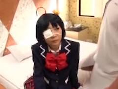 ロリペタパイパン体型はまさに中二病小○遊六花ちゃんそのもので大興奮だったであります