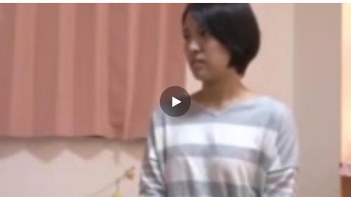 勇気を出して弟に裸をさらし決死の告白