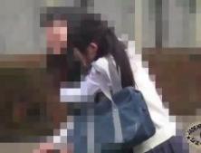 《JCJKの痴漢動画》削除注意報！ロリ少女達に鬼畜な痴漢を実施！一部始終が映った犯行映像w