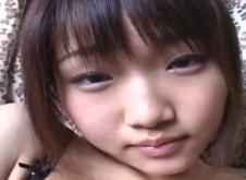 【ドアップでJCが下着姿で自撮り】中●生の幼いお顔を目の前で堪能できるスマホ撮影動画が流出w