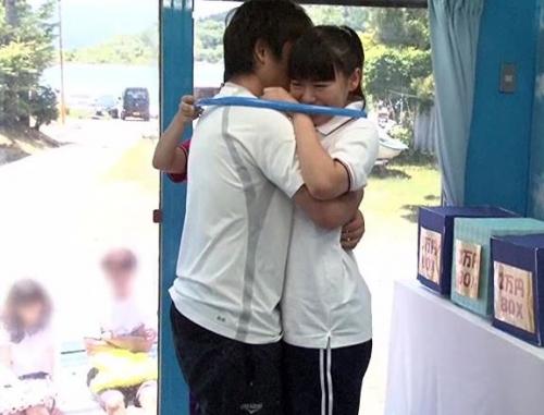 水泳部合宿中のJDがエッチなゲームに挑戦！疼くマ○コに我慢が出来ずに肉棒受け入れ絶頂祭り！