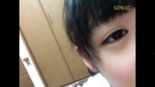 ロリjcのエロイプが流出ｗｗ発達の良い体・・中●生のおっぱいじゃねぇｗｗｗ