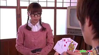 細い学生の中出しセックスハメ撮り