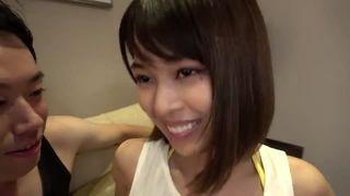 巨乳女の子がフェラ中出し個人撮影