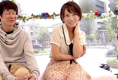 史上最高クラスに可愛い女友達とマジックミラー号でSEX！