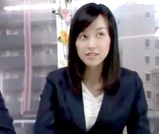 高飛車でツンデレな女上司とマジックミラー号で合体！