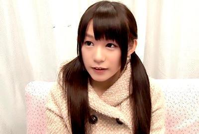 マジで可愛いロリ専門学校生が童貞男子をパイパンで筆おろし！