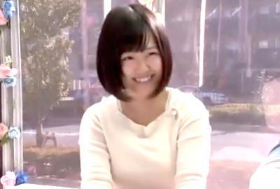 【マジックミラー号】脱がすと巨乳。このギャップがエロすぎる・・・