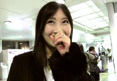 史上最大のギャップ人妻!結婚5年目でご無沙汰な清楚妻(28歳)が旦那に内緒でAV出演!