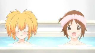お風呂でダイエットのつもりがレズしちゃう